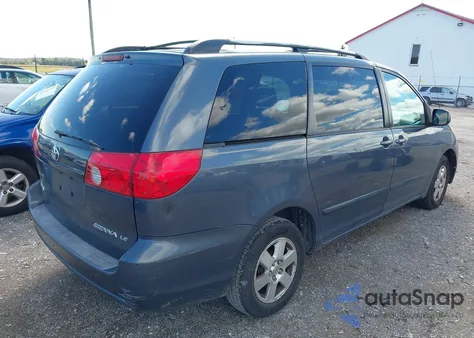 2007 Toyota Sienna Le z USA, uszkodzony, nr VIN 5TDZK23C47S013585